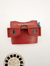 VINTAGE VIEW-MASTER - Vintage Red  White GAF 3-D Viewer W/ Photos