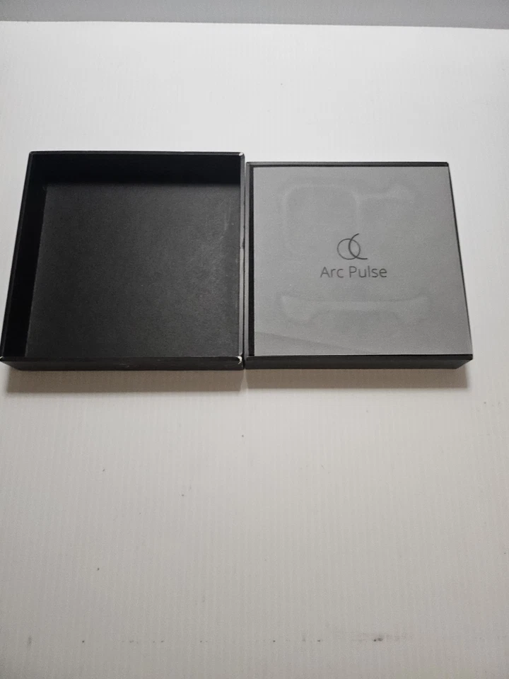 ARC Pulse Aluminum Matte Black - iPhone 15 Pro Max - Missing Rubber - Image 3 of 4