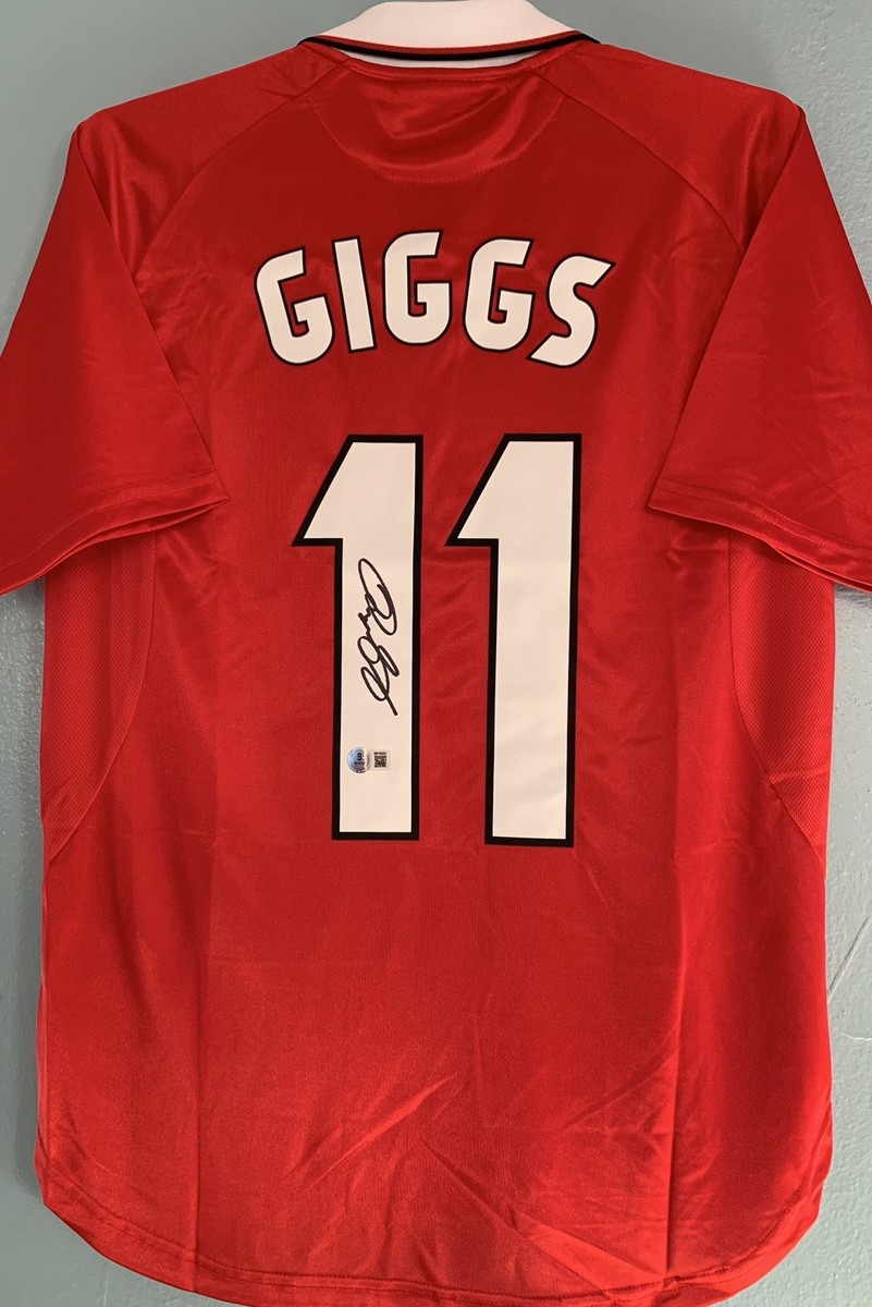 Ryan Giggs Signed Autographed Manchester United 1998/99 Jersey