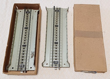 Marklin 7168. Ponti di lamiera con punti di contatto. 2 pezzi. Conf.  anni '50.