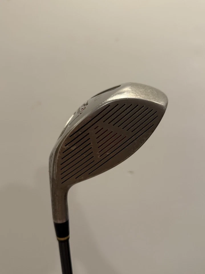 Vintage XPC3 15-5 Stainless 1 Wood 10.5 Degree Loft Carbon Stick R Flex 46” - Image 4 of 4