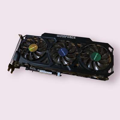 GIGABYTE Radeon R9 280X WindForce 3X OC 3GB DDR5 RAM Desktop PCIE