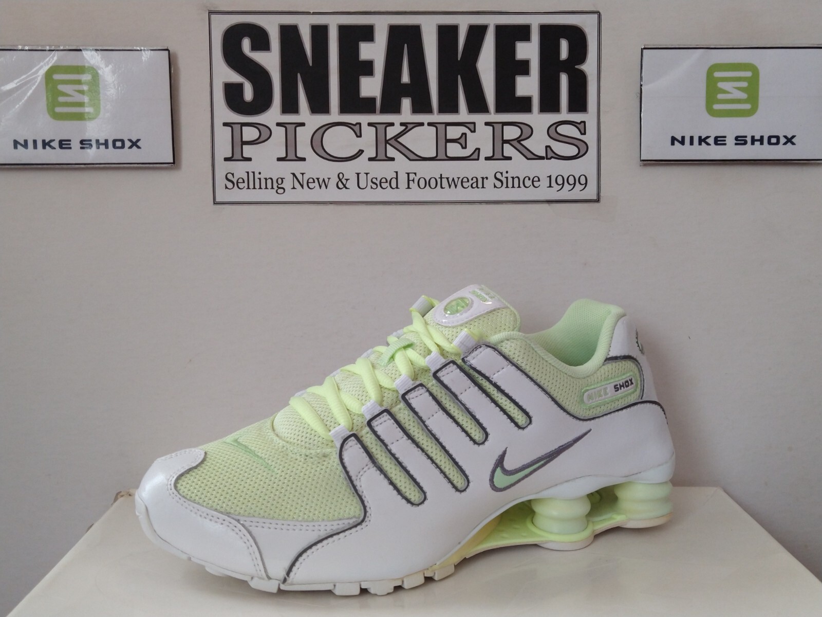 nike shox nz womens white