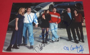 FRIENDS-CAST-SIGNED-8X10-PHOTO-BY-5-AUTOGRAPH-COA-DAMAGED-ANISTON-LEBLANC-COX