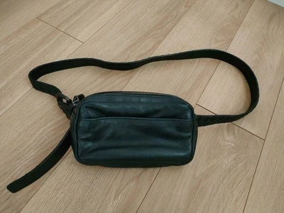 Sac bandoulière Bottega Veneta Intrecciato taille pochette cuir noir authentique - Photo 1/4