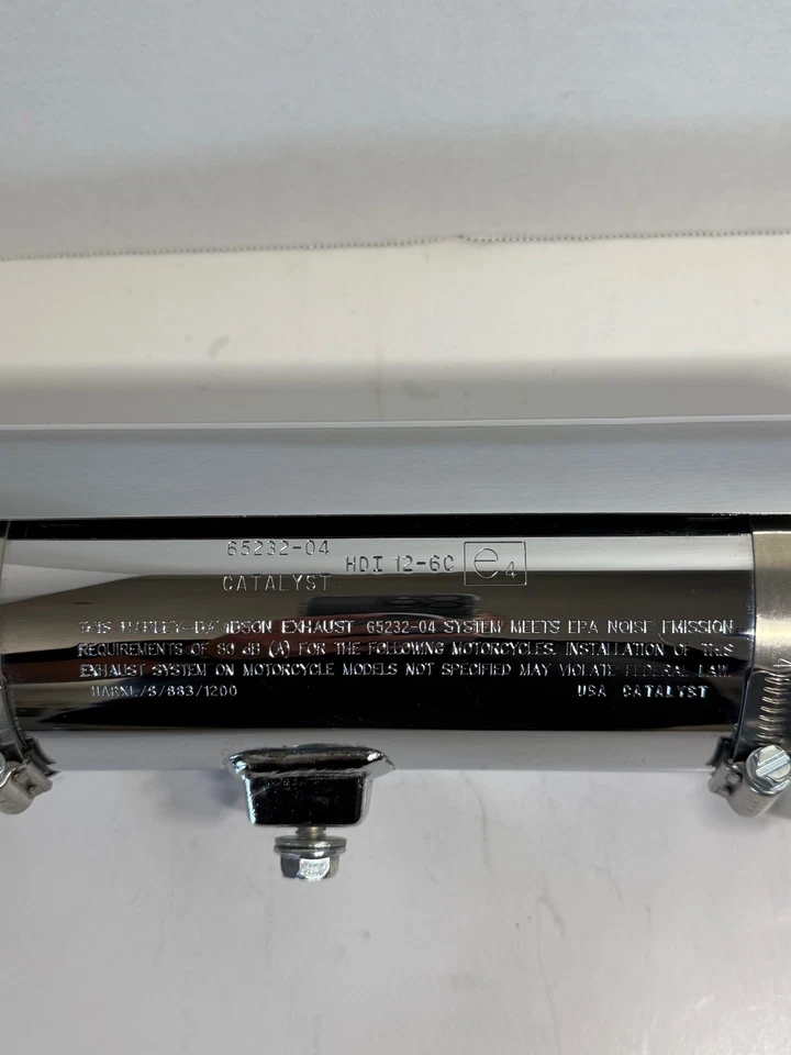 Escape Harley-Davidson OEM PN 65232-04 Catalyst HDI 12-6C Foto 4 de 4