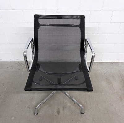 Original Vitra Eames Alu Chair EA108 Netz Top Zustand Wie Neu Schwarz ￼