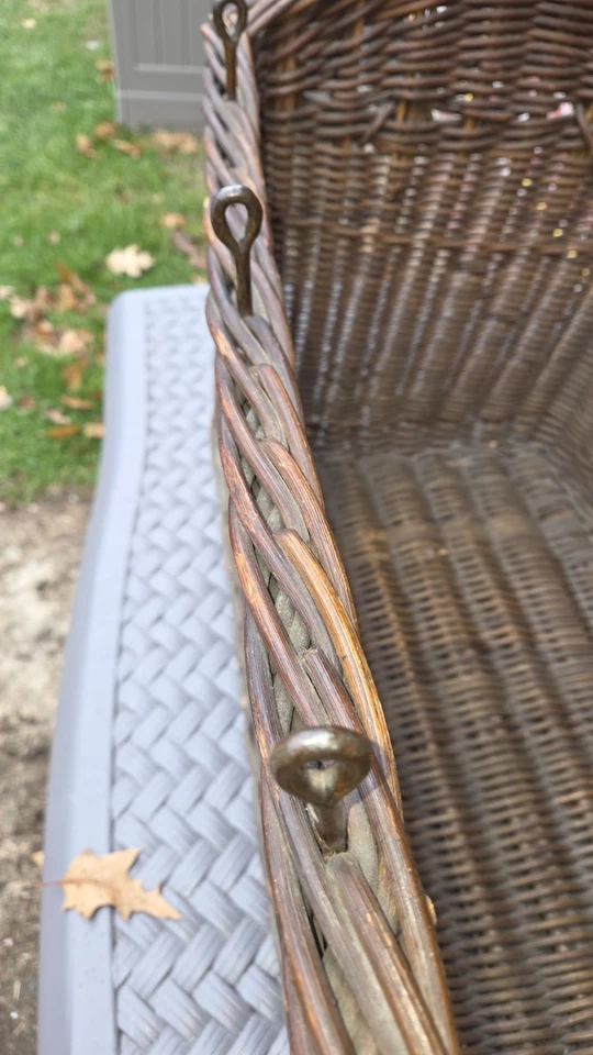 Antiguo baúl cúpula superior mimbre ratán pieza rara grande Foto 2 de 4