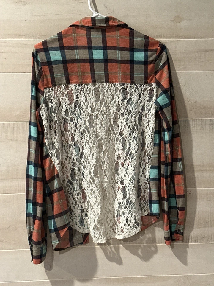 Vanity Y2K Juniors pequeno xadrez com botão traseiro de renda na parte superior - Imagem 2 de 4