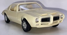 MPC STORE DISPLAY Promo 1972 Pontiac Firebird 2Dr HT 1/25 White FN-VF+
