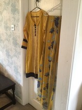 Pakistani designer dress/ Pakistani suit/like/khaddi/ghani/agha noor