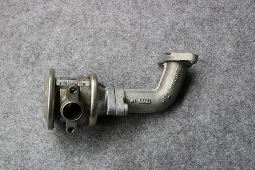Audi R8 42 & R8 4S Kombiventil 07L131101F AGR Ventil Adapter 07L131166G rechts