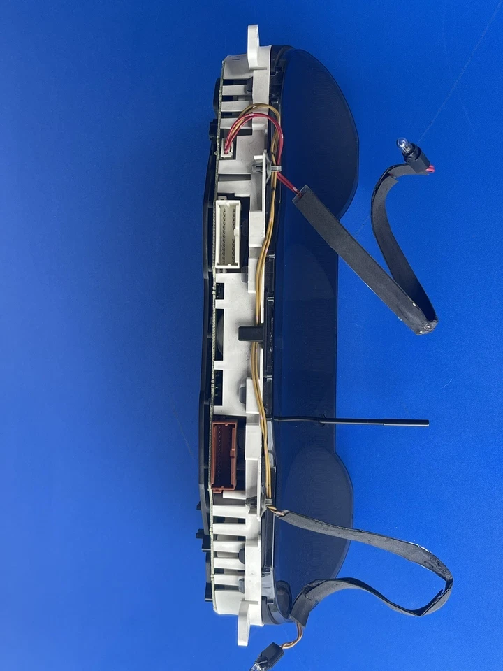 2002-2003 Nissan Altima Speedometer Instrument Cluster Gauges - Image 4 of 4