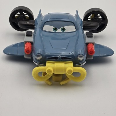 Rare Disney Pixar Cars 2 Bath Blastin Finn McMissile Mattel 2011
