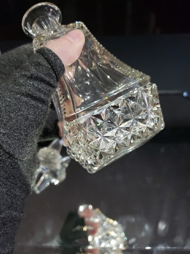Decanter bottiglia Colonia profumo 8" tappo originale vetro taglio antico London Eng - Foto 24 di 24
