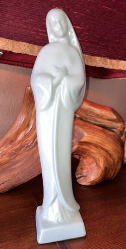 haeger? pottery blue 14” ceramic statue figuerine Art Deco Draped Madonna Mary