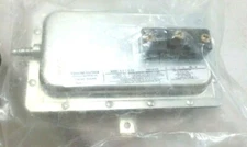 UNICONTROL CLEVELAND DFS-221-112 PRESSURE SWITCH 0.5PSI FIXED SET PT SEALED *FS*