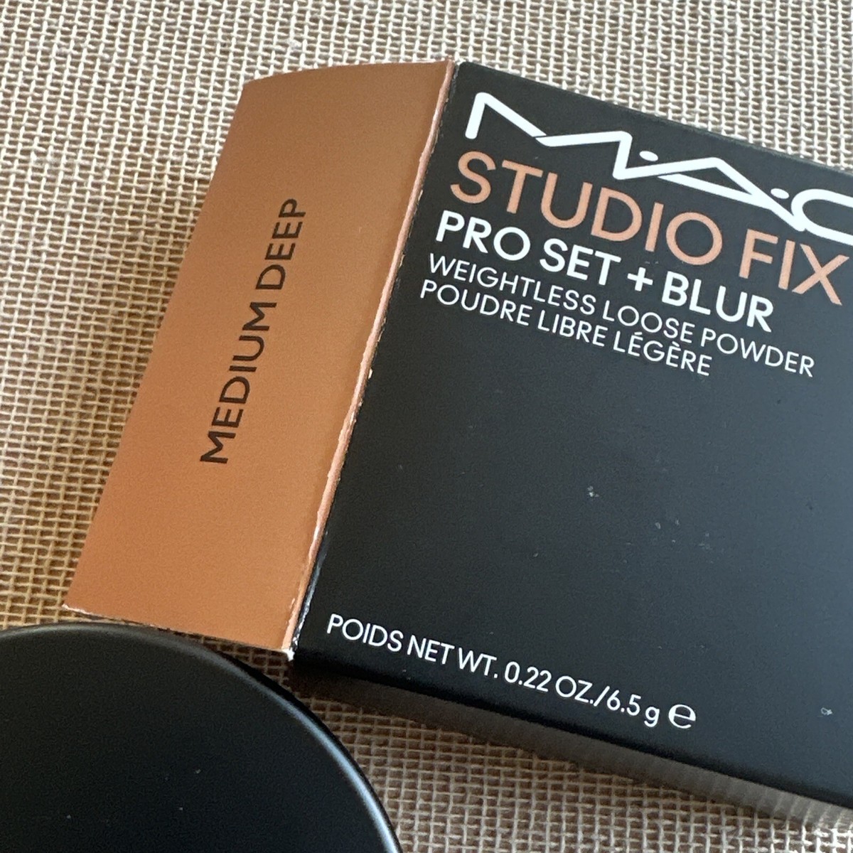 MAC STUDIO FIX PRO SET + BLUR Weightless Loose Powder MEDIUM DEEP