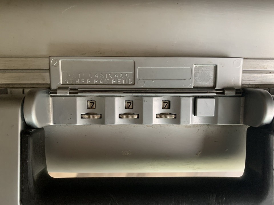 Vintage Zero Halliburton Attache Briefcase Combination Lock Aluminum