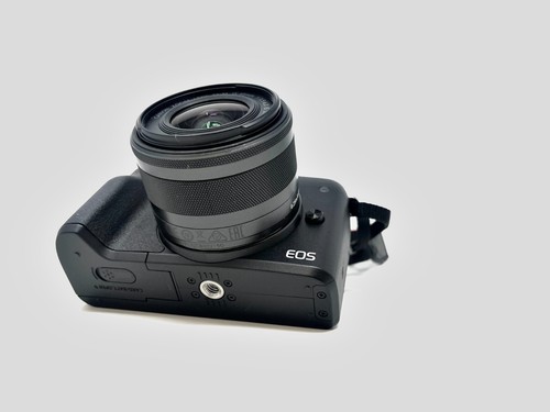 Canon Kamera DSLR EOS M50 24.1MP SLR mit 15-45mm Objektiv - Bild 3 von 8