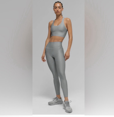 7/8 High-Waist Airlift Legging ブラックXS alo 7⁄8 High Waist