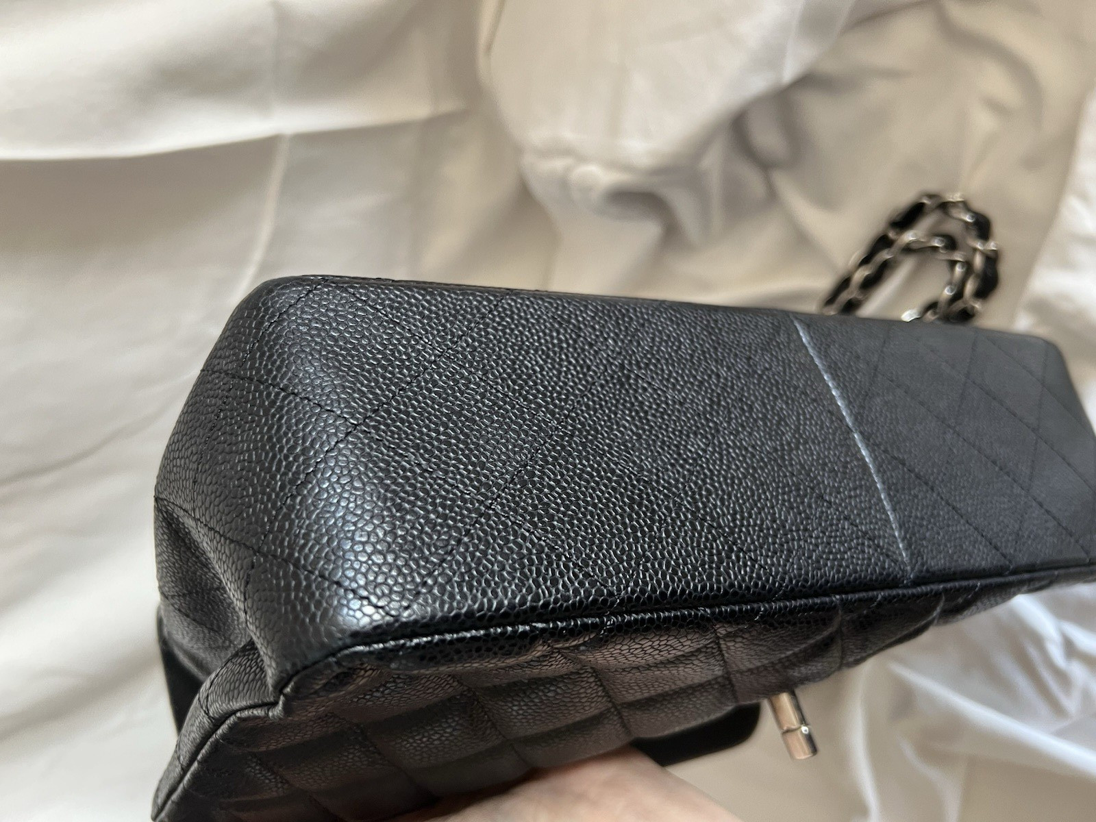 Stunning CHANEL Jumbo Classic Single Flap Black Caviar leather mint condition image 5