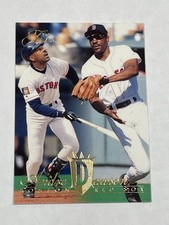 1994 Flair Baseball #13 - Andre Dawson - Boston Red Sox