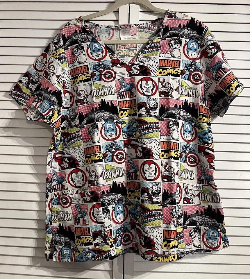 Blusa Médica Marvel Avengers Assemble Estilo Cómic Talla XL, Spiderman Iron Man Foto 2 de 4