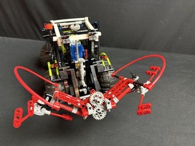 Lego 8284 Technic Tractor / Dune Buggy from 2006