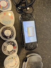 SONY PSP 2000 (psp 2003 model) Bundle 