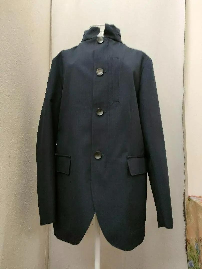 Armani Collezzoni Navy Wool Blazer for Men in Perfect Condition