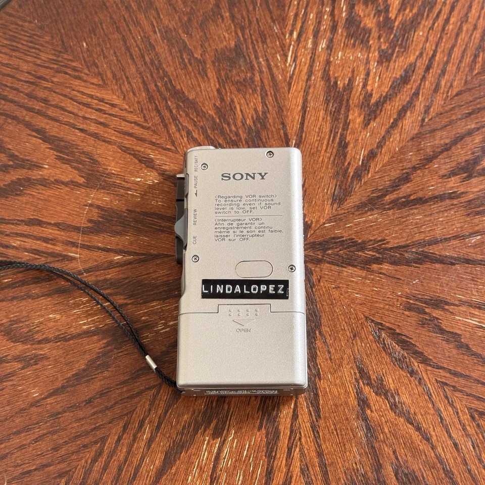 Lot of 2 Vintage Microcassette Recorders – Sony M-530V & Realistic ...