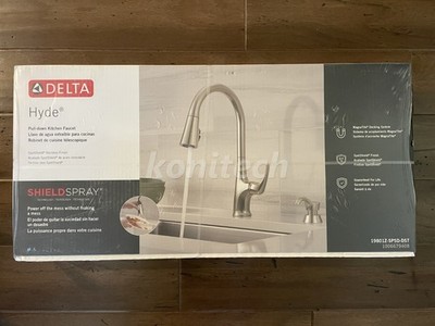 Delta Hyde Pull Down Sprayer Kitchen Faucet w/ ShieldSpray, Spotshield Stainless