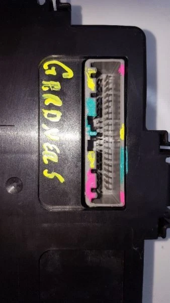 Body Control Module BCM 2011 12 13 Suzuki Kizashi 39540-57L00 - Imagem 4 de 4