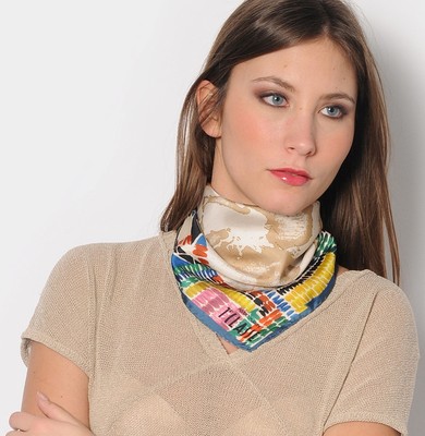 FOULARD ALVIERO MARTINI TIRATURA LIMITATA 1A CLASSE CM 50X 50