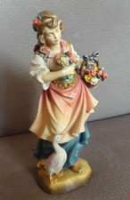 Holzfigur Frau mit Blumen und Gans aus Südtirol 18 cm holz geschnitzt