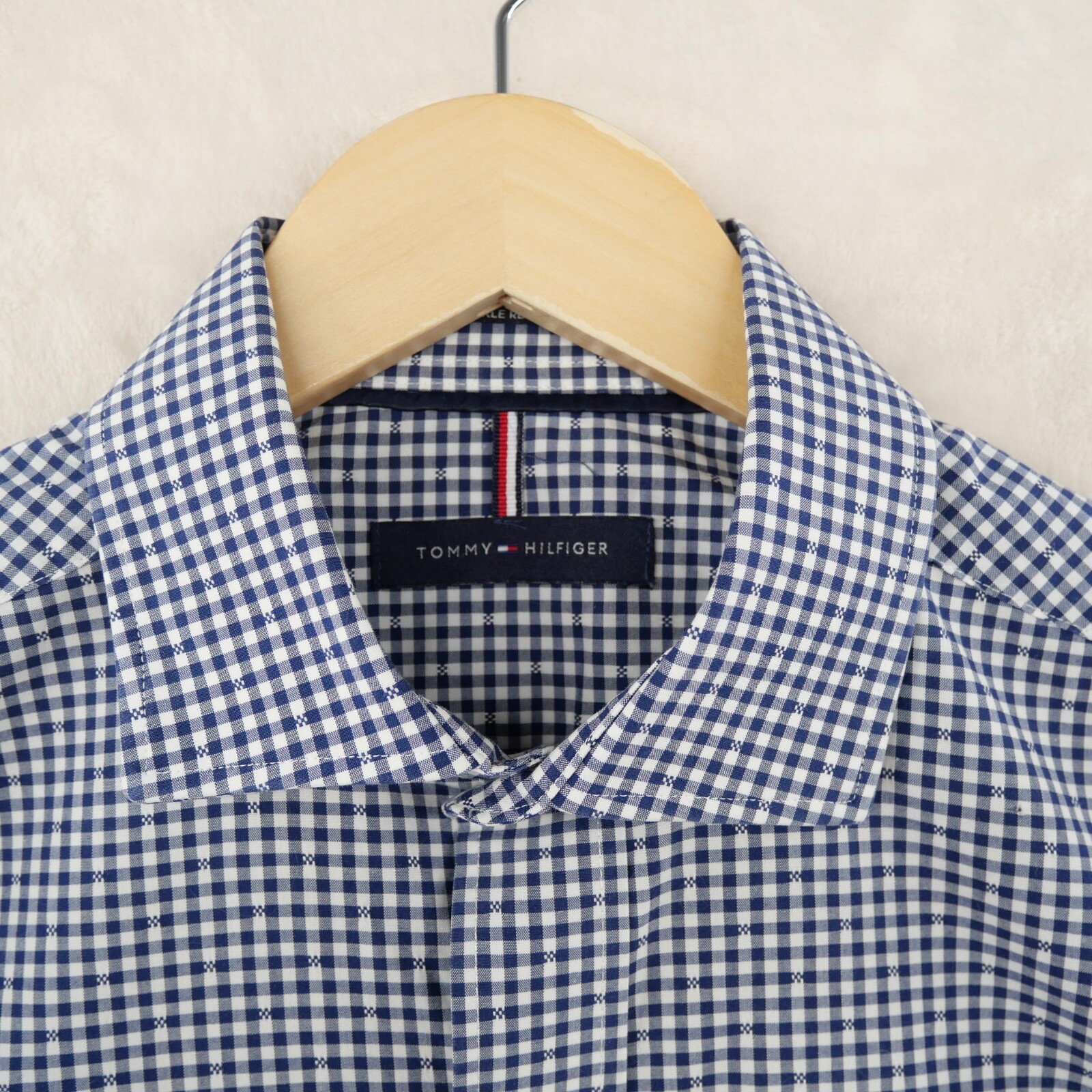 Tommy Hilfiger Wrinkle Resistant Men's Size 15.5-32/33 Check Stretch Dress Shirt thumbnail 3