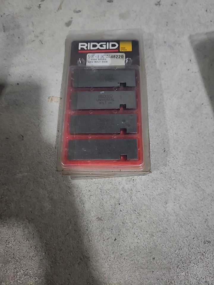 3 RIDGID 48220 5/16"-18 UNC BOLT THREADING DIES RH HIGH SPEED - Image 3 of 3