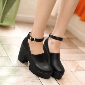 block heel strap pumps