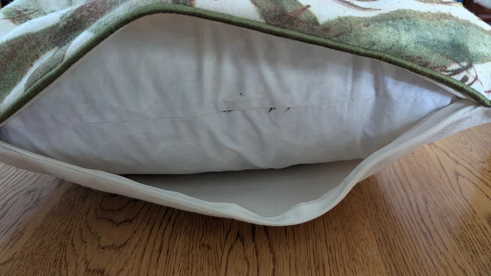 Canvas 18” X 18”   Pineapple Indoor / Outdoor Throw Pillow Floral Art Deco Core - Image 4 of 4