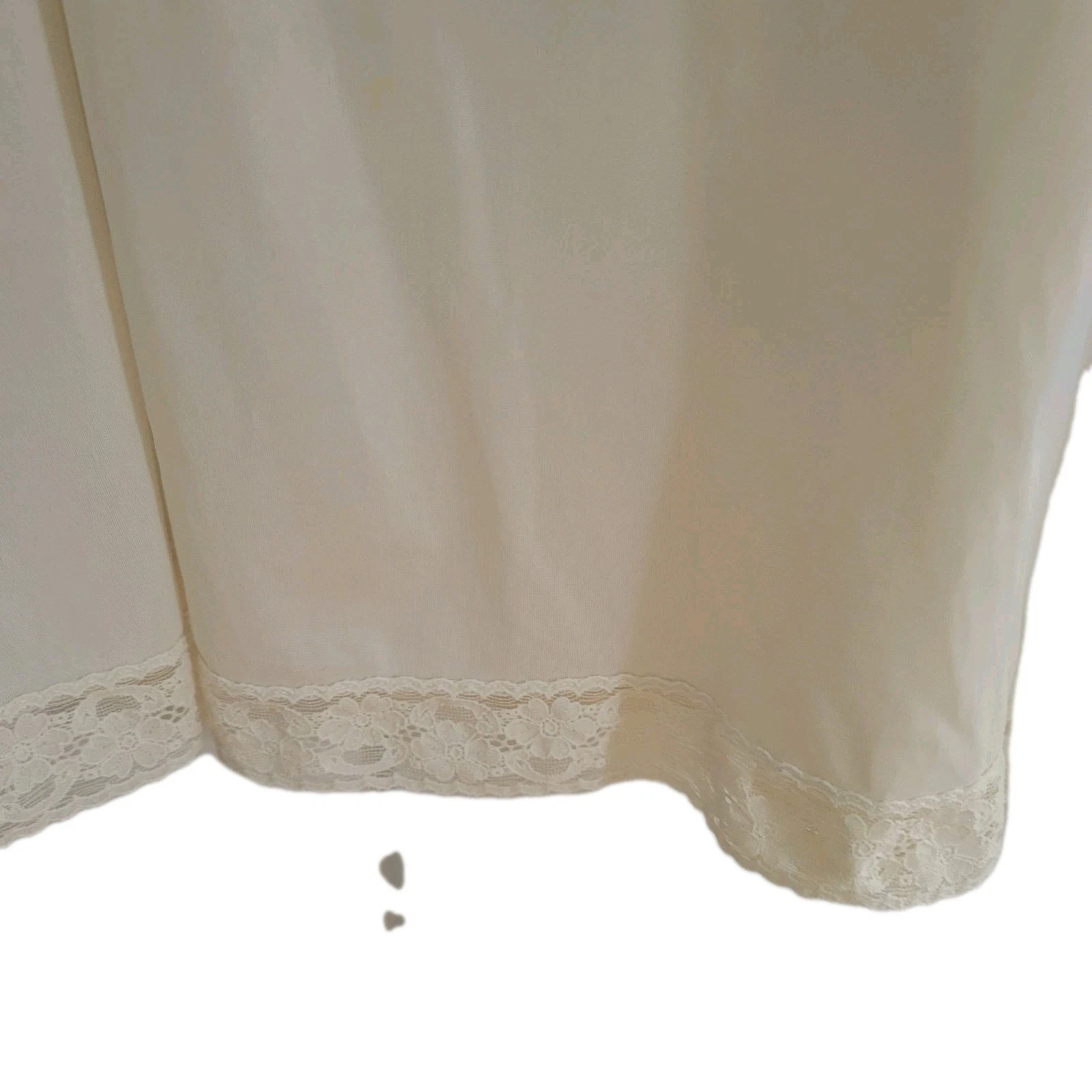 OFF WHITE Camicia da notte vintage Vanity Fair donna 38 bianco sporco orlo pizzo abito slip made in USA