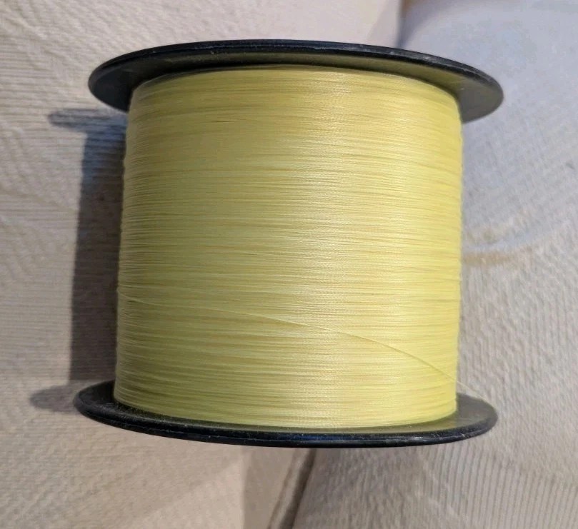 Trenza de agua salada cromada Berkley ProSpec 30 lb 3500 yardas - amarillo de alta visibilidad Foto 2 de 2