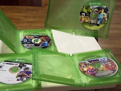 Xbox One Games Lot Of 4 , CTR, Spiro, Madden 21, Minecraft, Disc Only