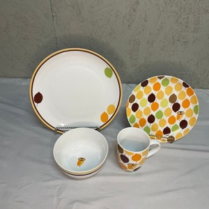 Rachael Ray Little Hoot Dinnerware Set of 29 Pieces