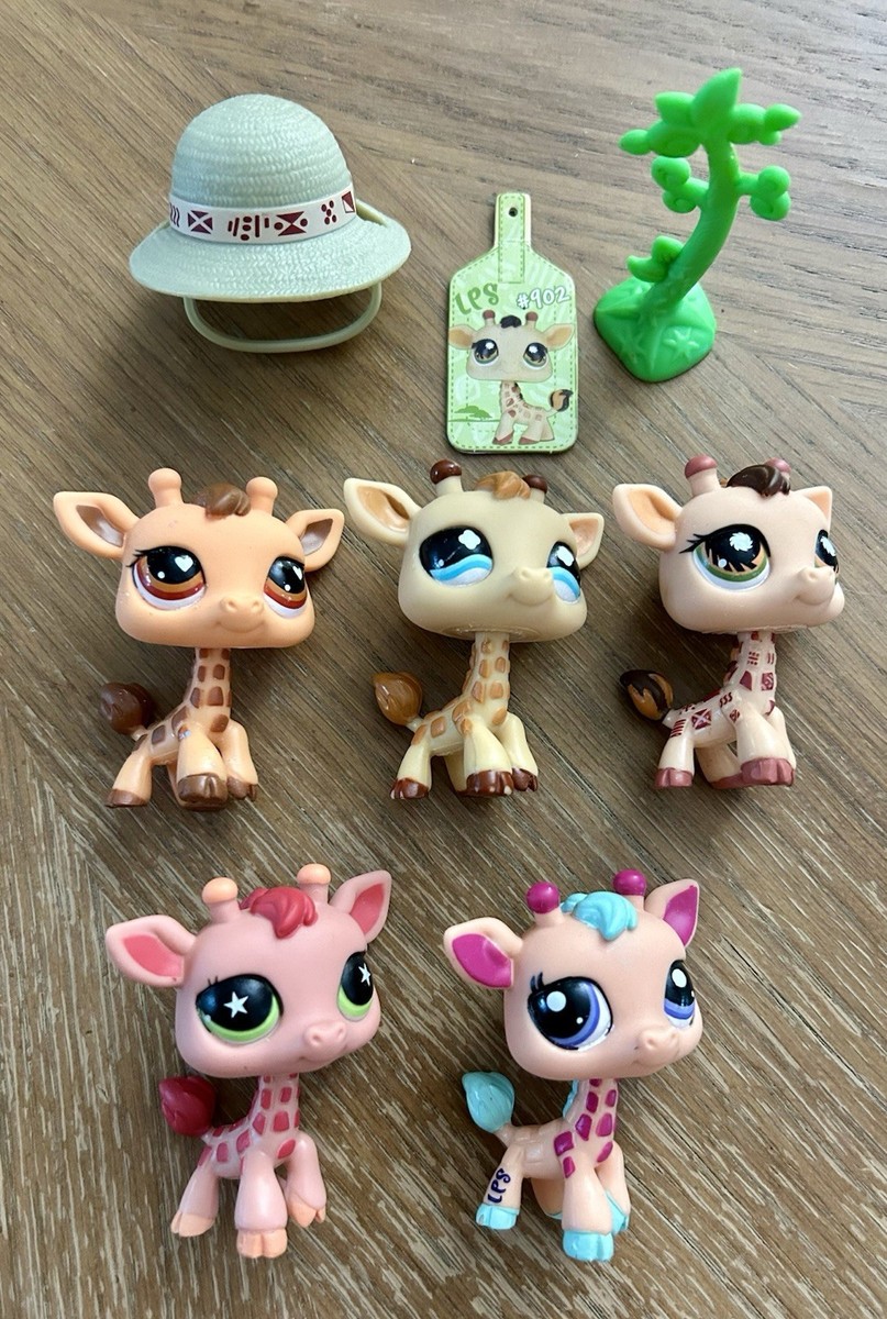 Littlest Pet Shop LPS Authentic Giraffe Lot #526 #633 #902 #943