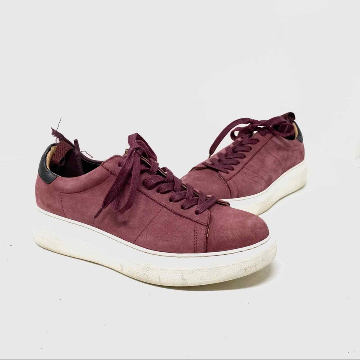 GREATS Alta Low Top Sneaker In Plum Nubuck Leather size 39