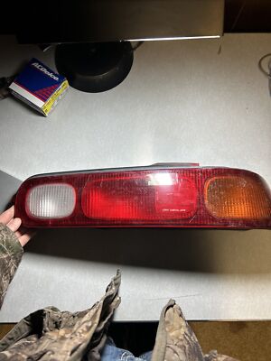 94-97 Integra 3dr H/B Right RR RH Passenger's Side QTR MTD Tail Brake Light Lamp