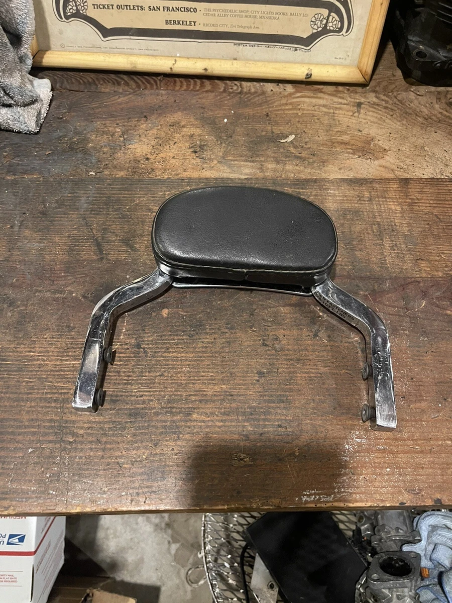 Fxr quick outlet detach sissy bar