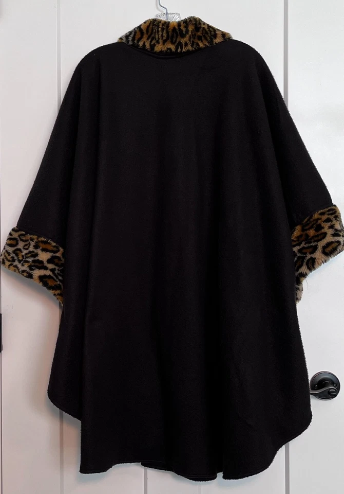 Женский черный плащ с искусственным мехом винтажный специальный дом сделано в США один размер подходит - Изображение 4 из 4