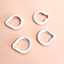 APPLE AIRTAG HOLDER - 3D PRINTED, Pop-In Style, Keychain - LOT OF FOUR (4) WHITE